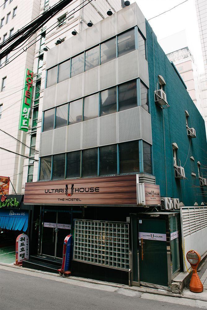 Sinchon Sisters Hostel *