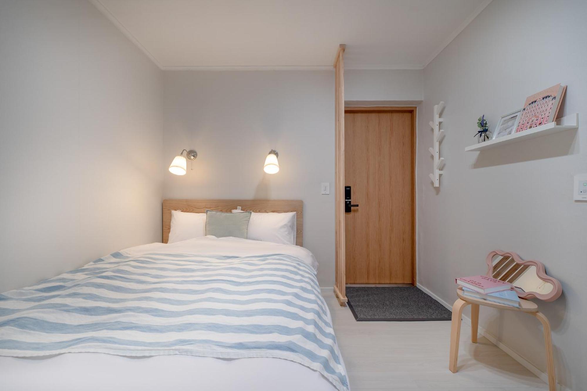 Mutal Motel *