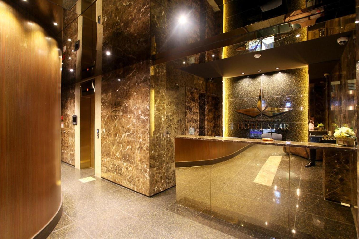 Hotel Star *