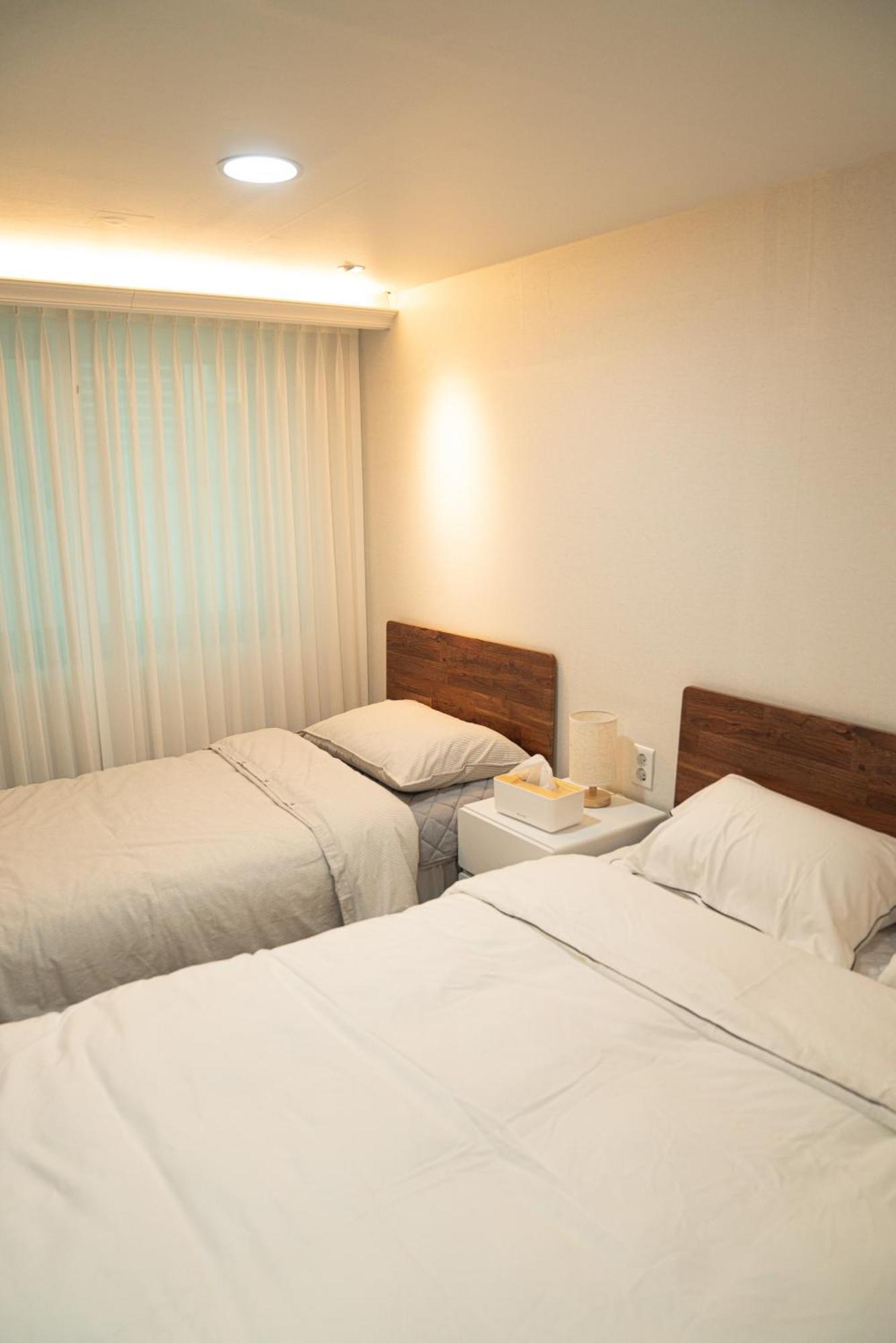 U Apartment