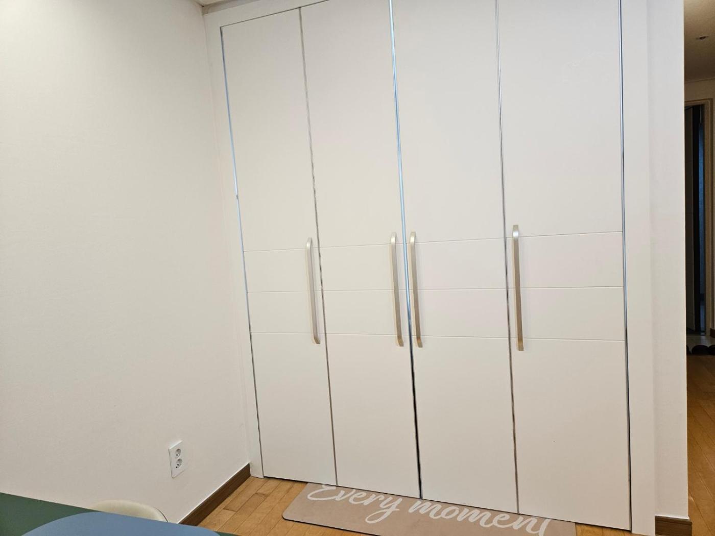 Rumah percutian Gangnam Yeoksam Station Full-option Remodeling New House