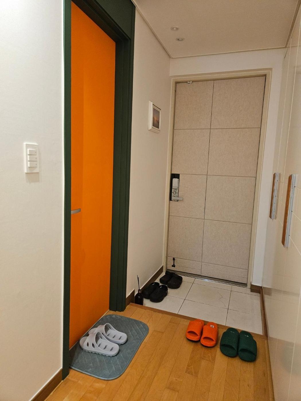 Gangnam Yeoksam Station Full-option Remodeling New House Bahay bakasyunan *