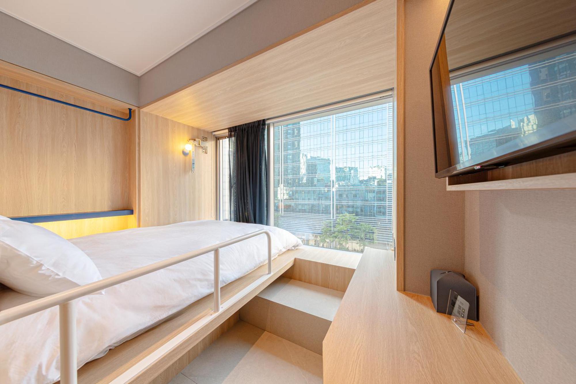 Uhoostay Myeongdong * Seul