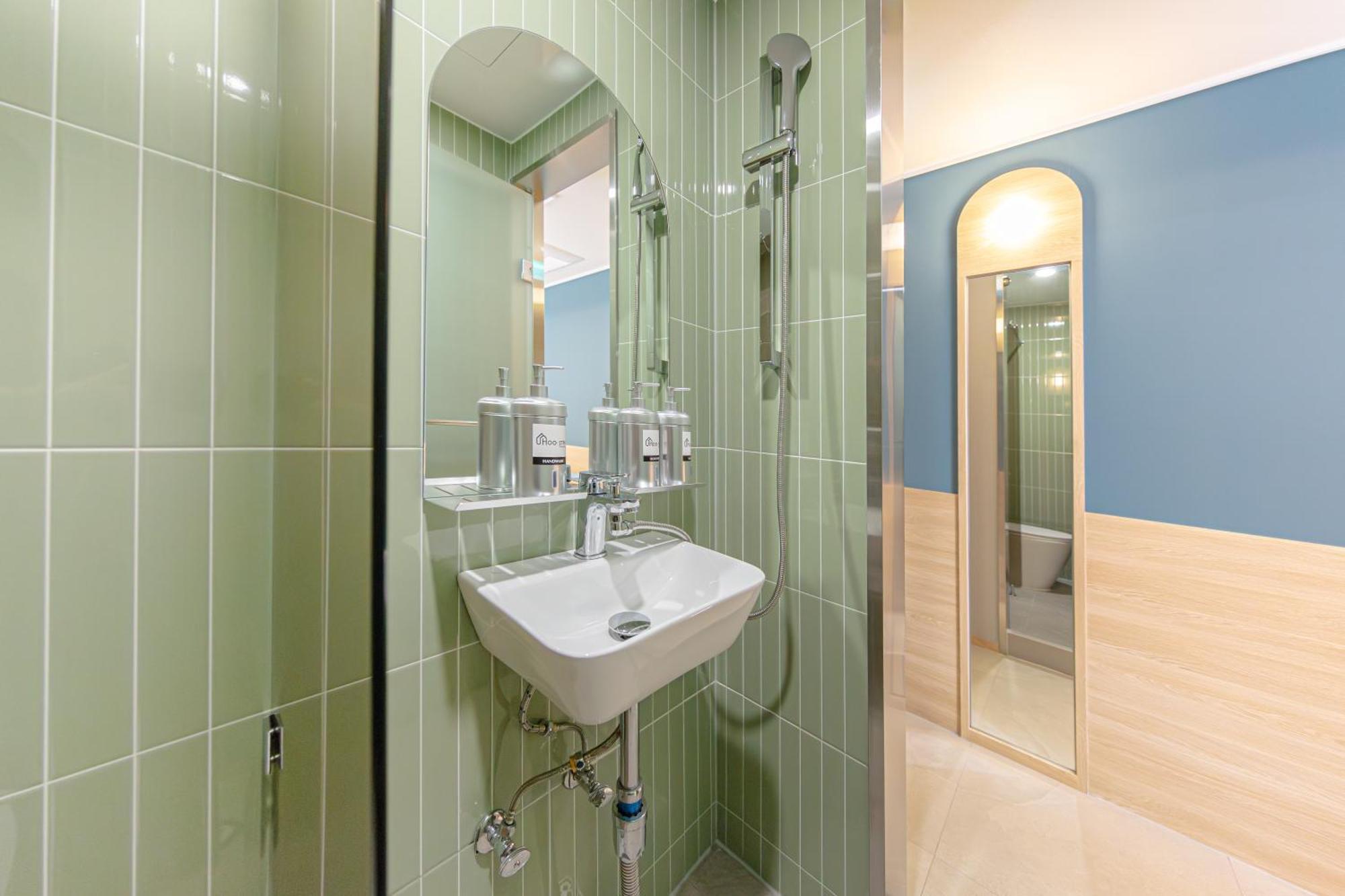 Hotel Uhoostay Myeongdong *