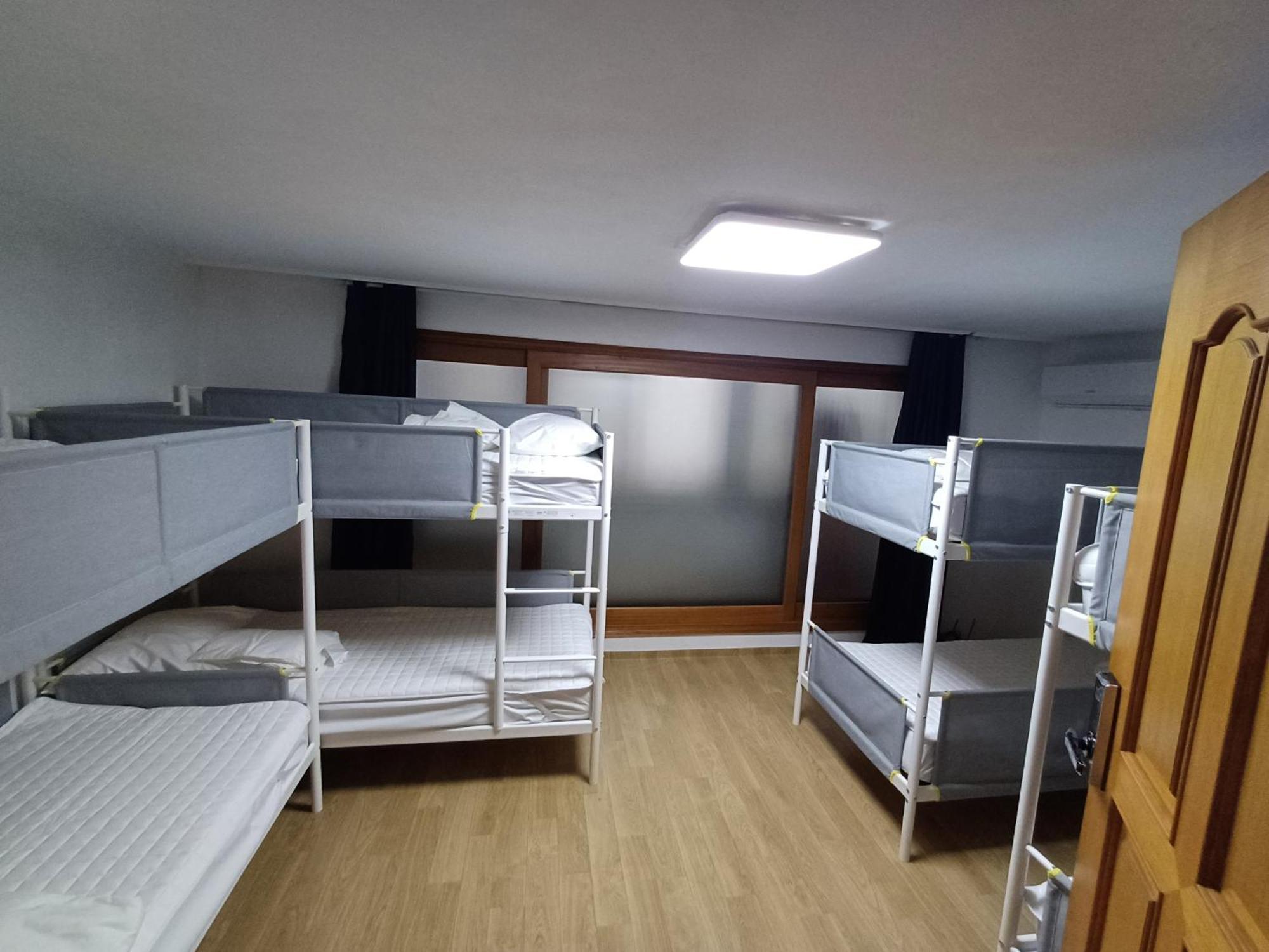 Hostel Ocean's - Foreigners Only Seoul