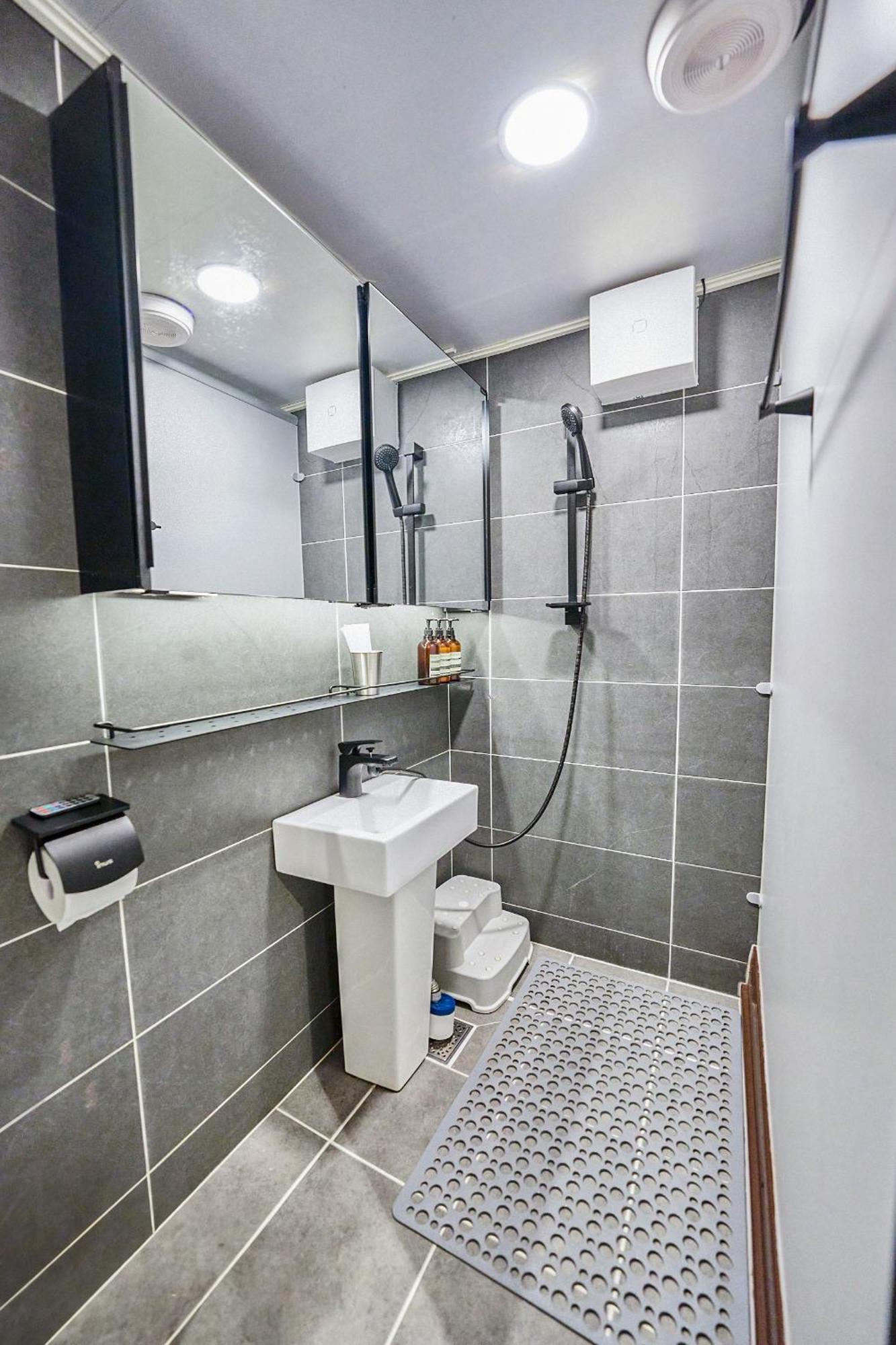 Holiday home Jt Tailored Service 5min Walk From Hyehwa St Seoul