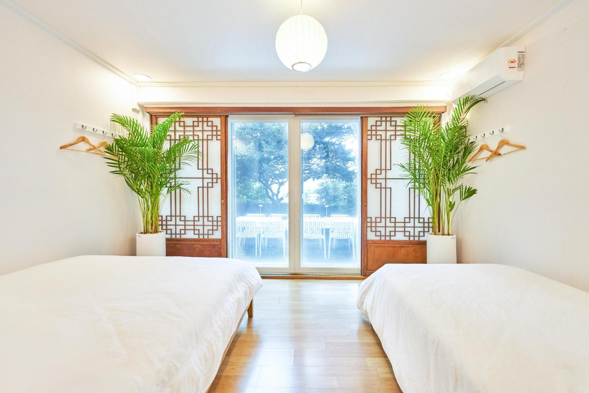 Jt Tailored Service 5min Walk From Hyehwa St Holiday home