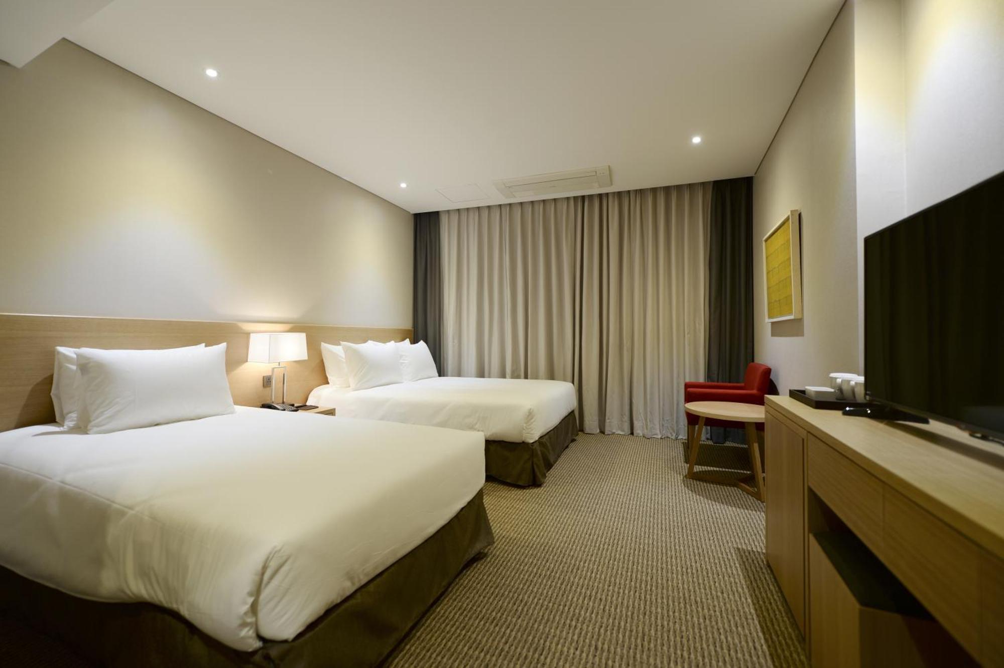 Hotel New Oriental Myeongdong