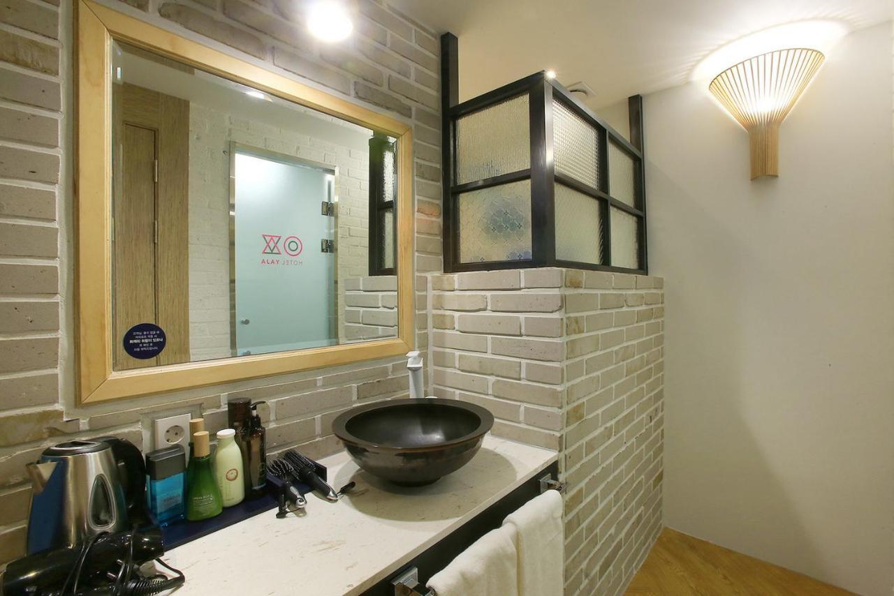 Yaja Jongno