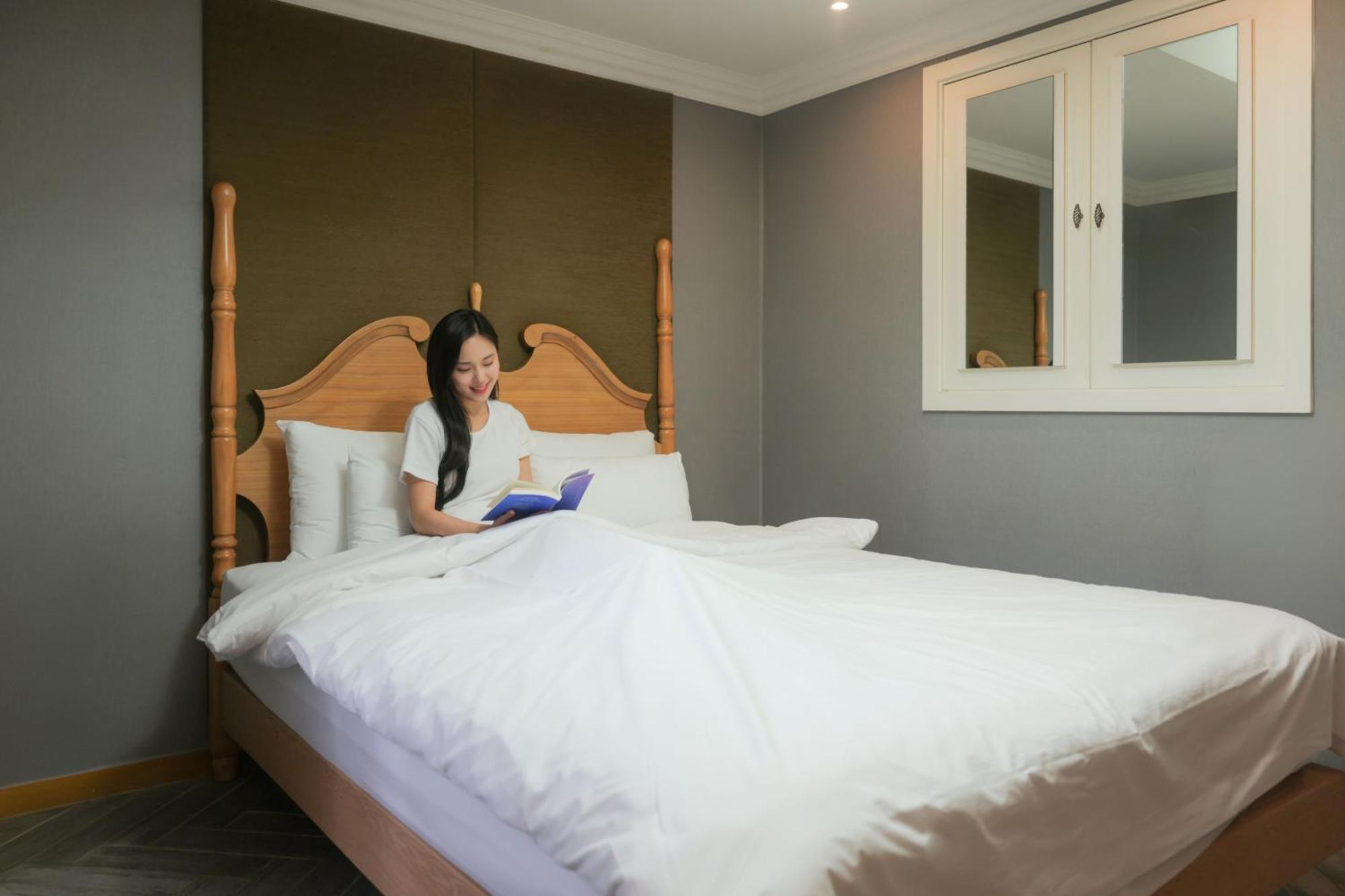 New Day Gangnam Motel