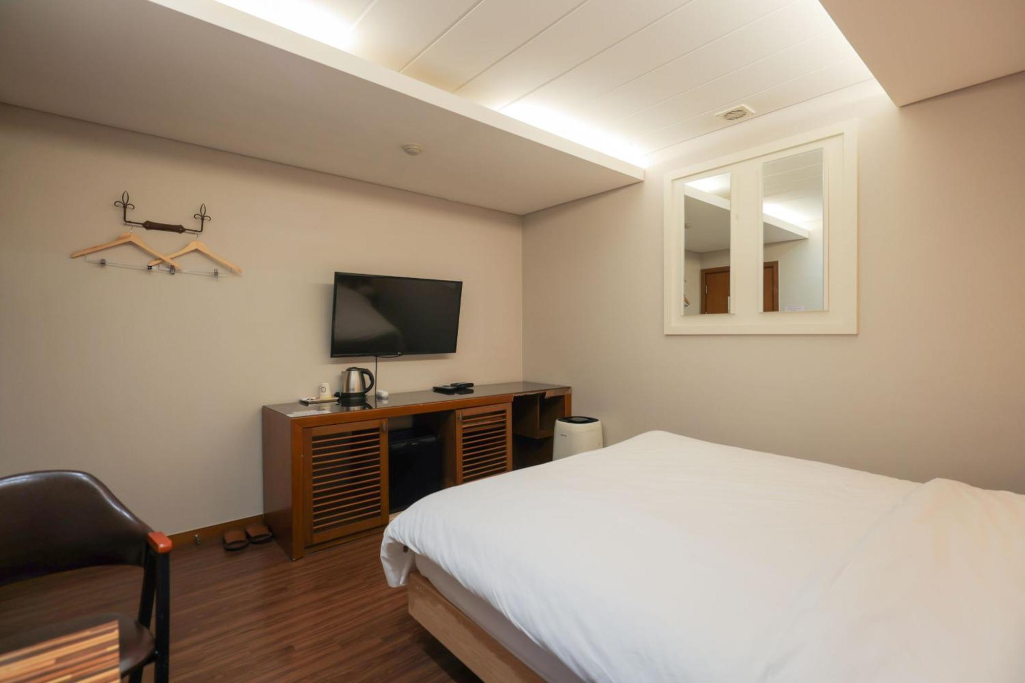 Motel New Day Gangnam