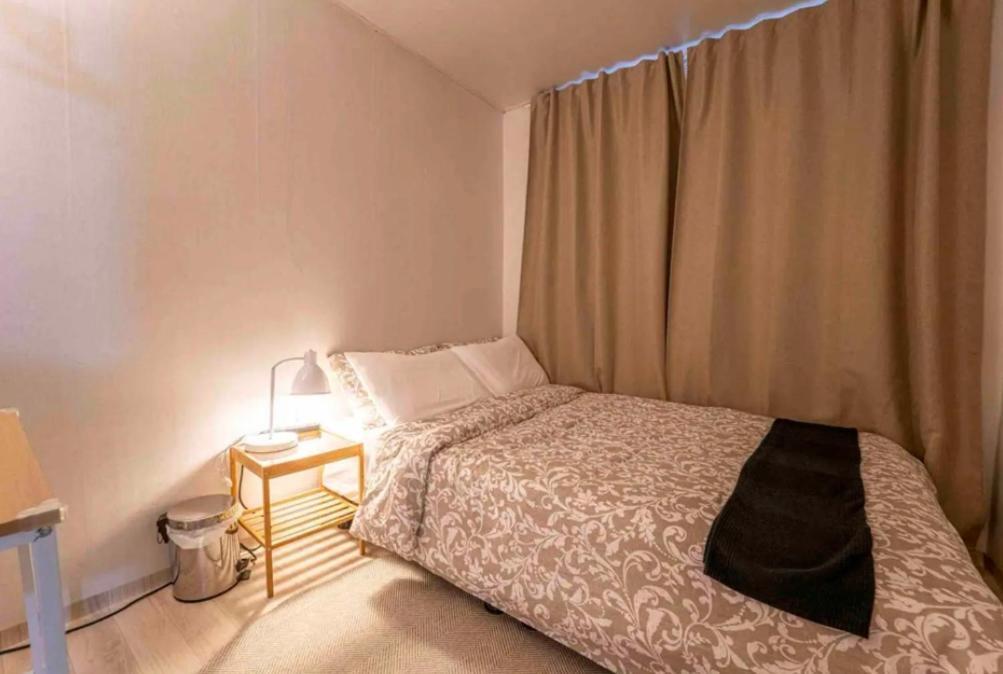 Yanghwa Apartment *