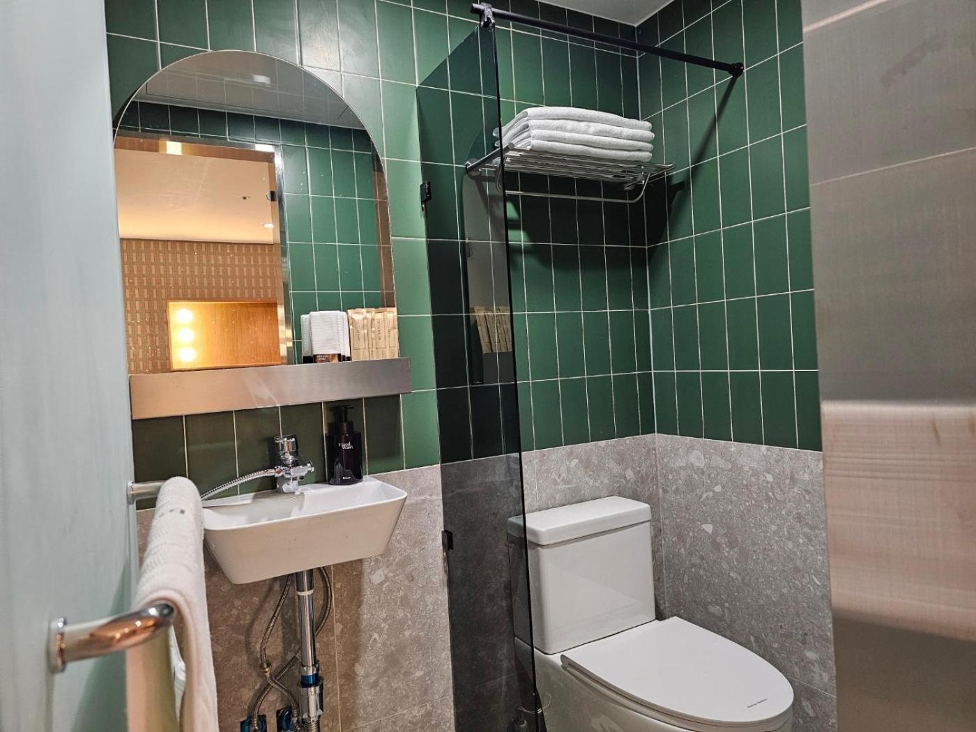 Huga Hostel Seoul