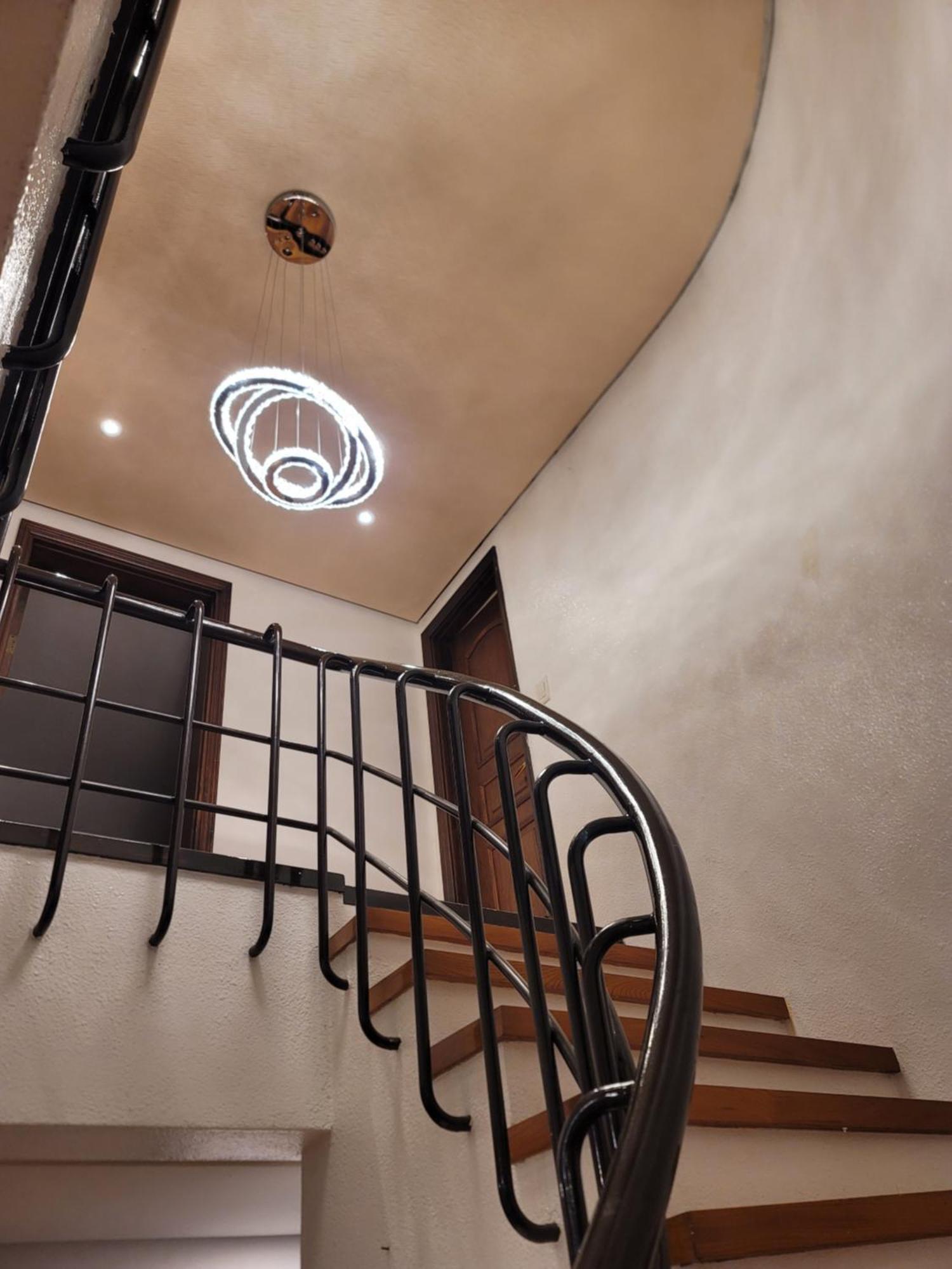 A Comfortable Detached House In The Heart Of The Apartment Seoul