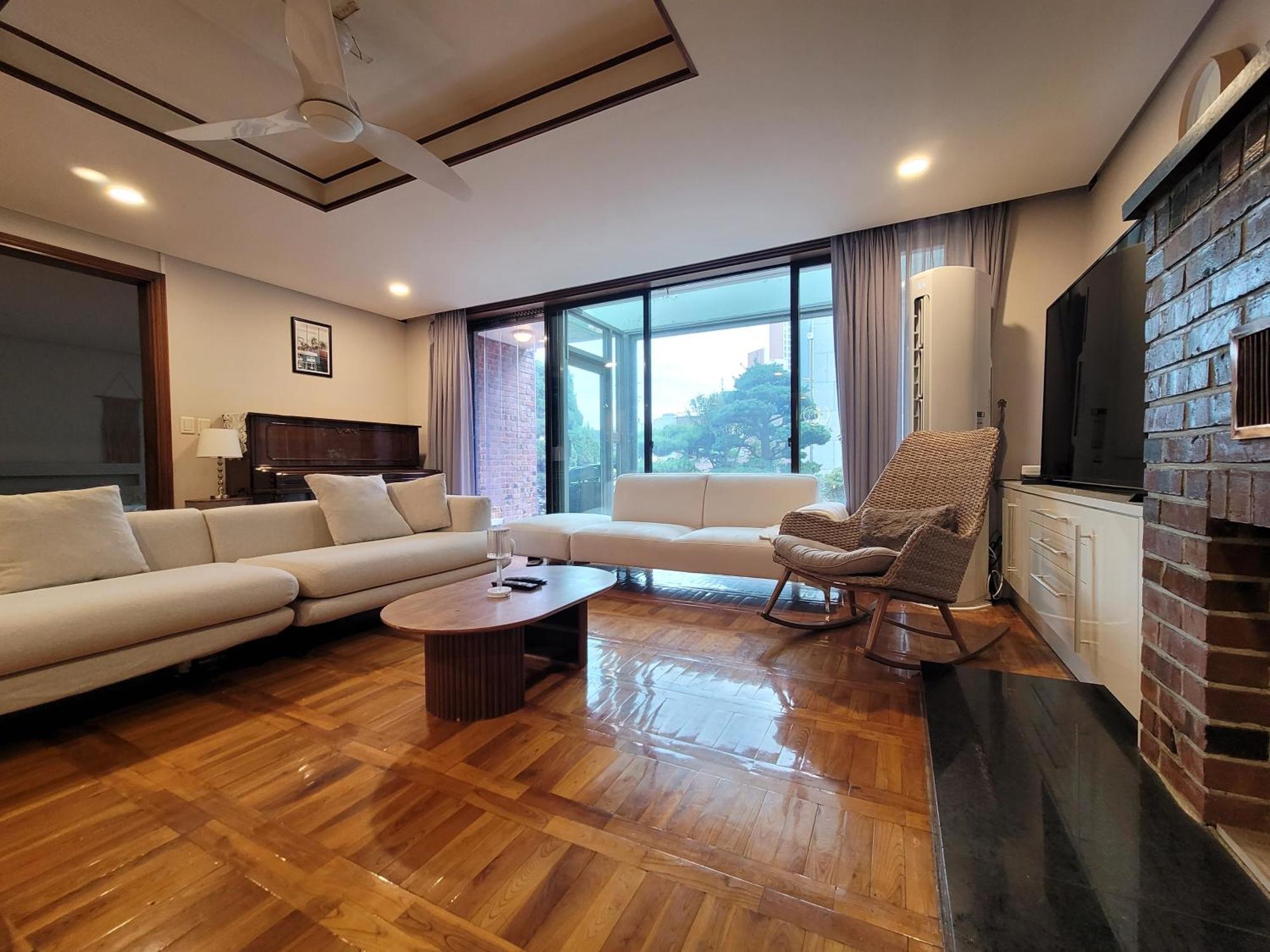 Apartment A Comfortable Detached House In The Heart Of The Seoul