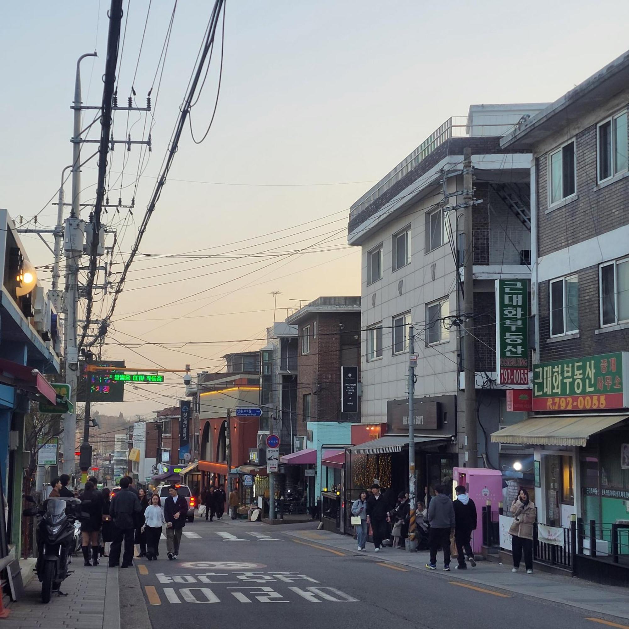 Newly Renovated Cozy Studio#9 Seoul