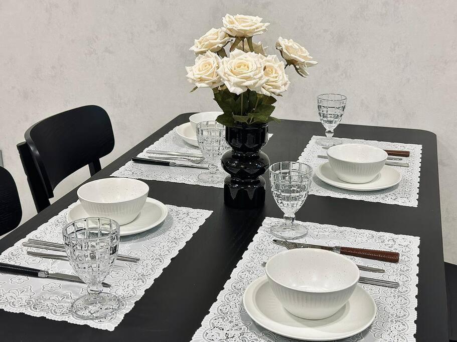 Euljiro 1-ga 2mins Apartment