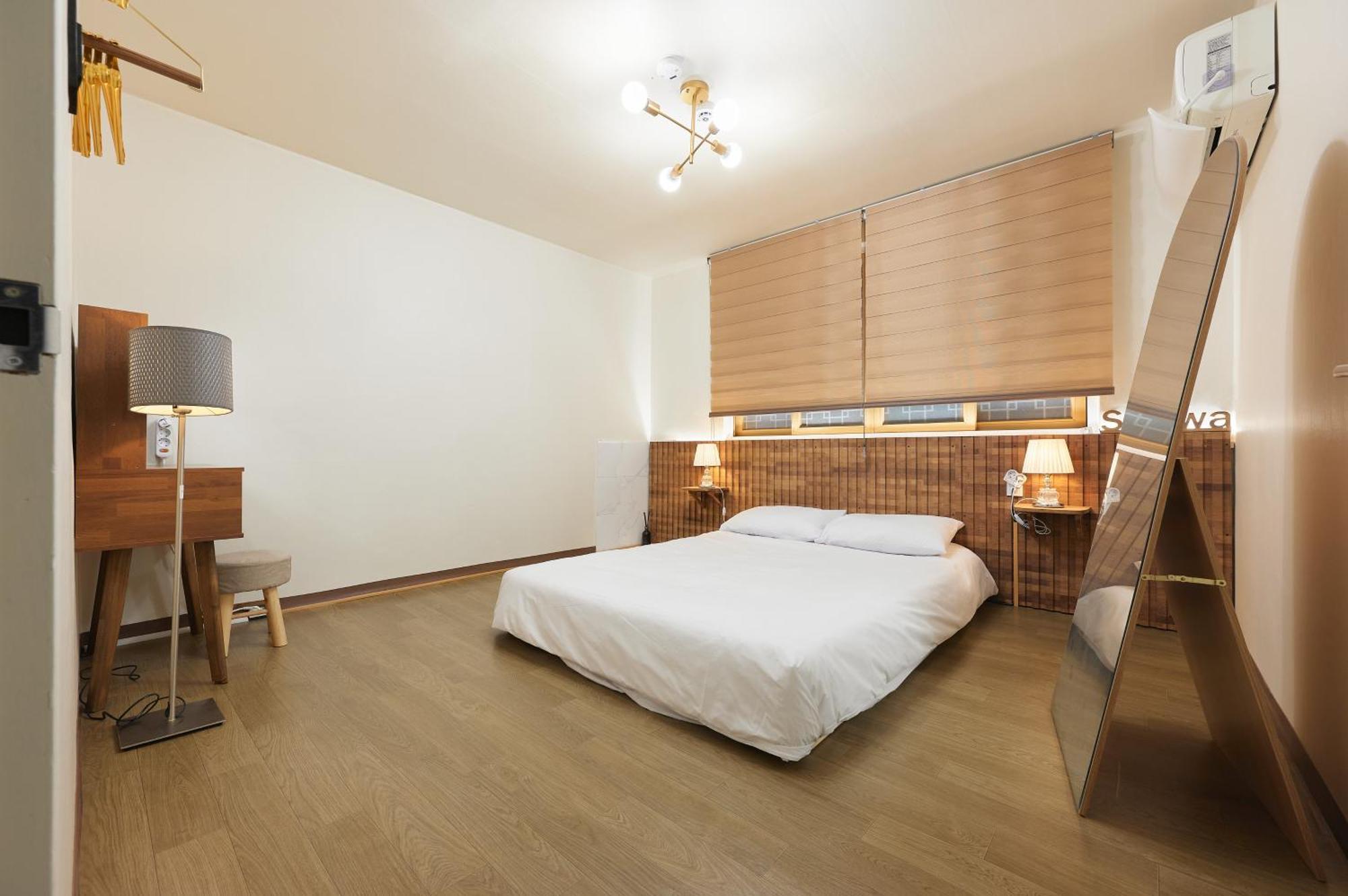 Villa Sohwa Mansion 8-minute Walk To Gyeongbokgung Seoul