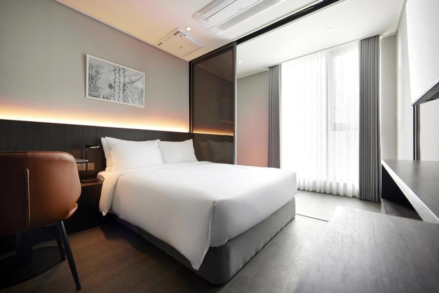 Homes Myeongdong 3*