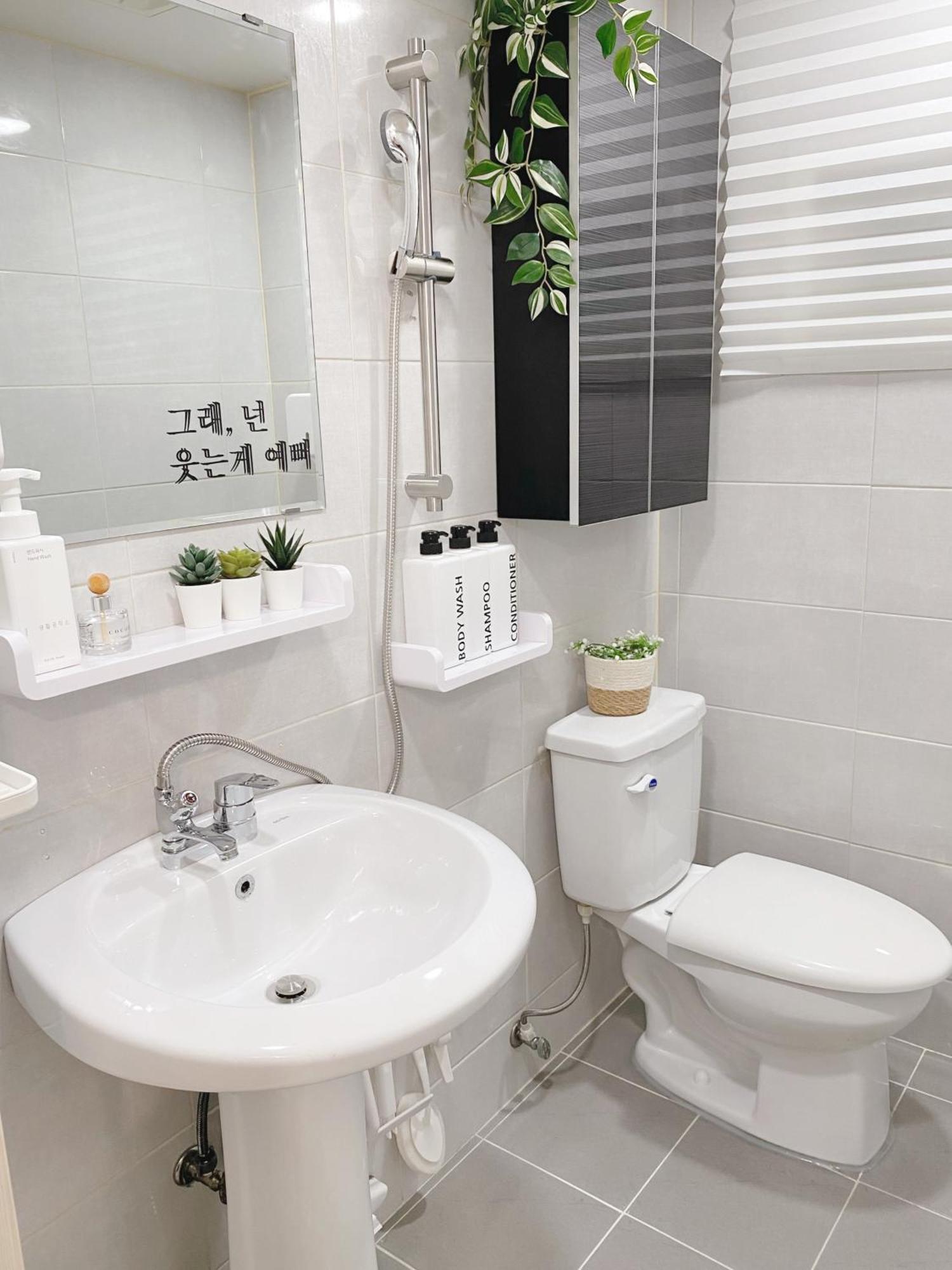 Apartment Jamstay In Nearby Jyp, Jamsil, Lotte World, Kspo Dome Seoul