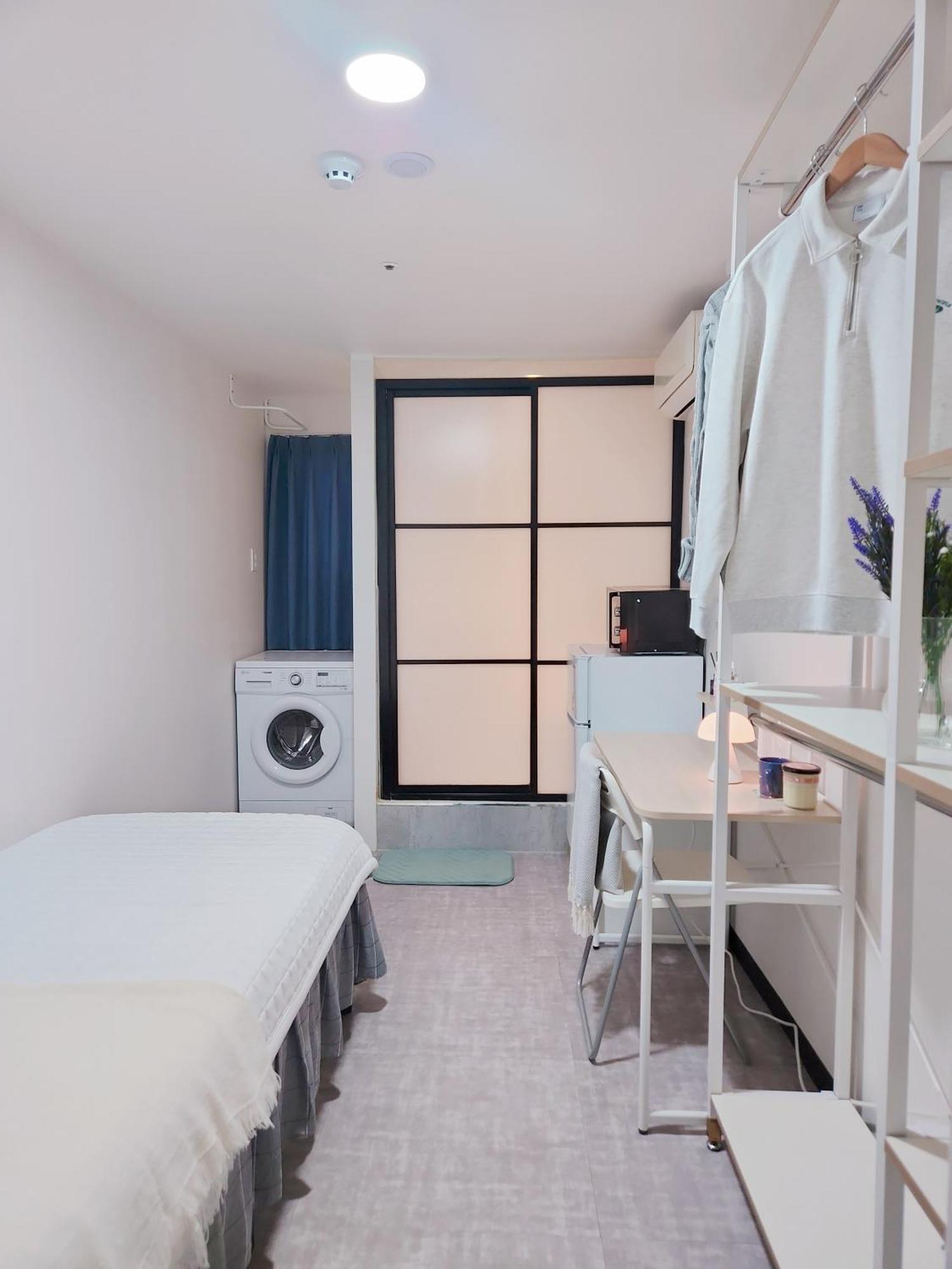 The Nearby Yeouido Homestay Seoul
