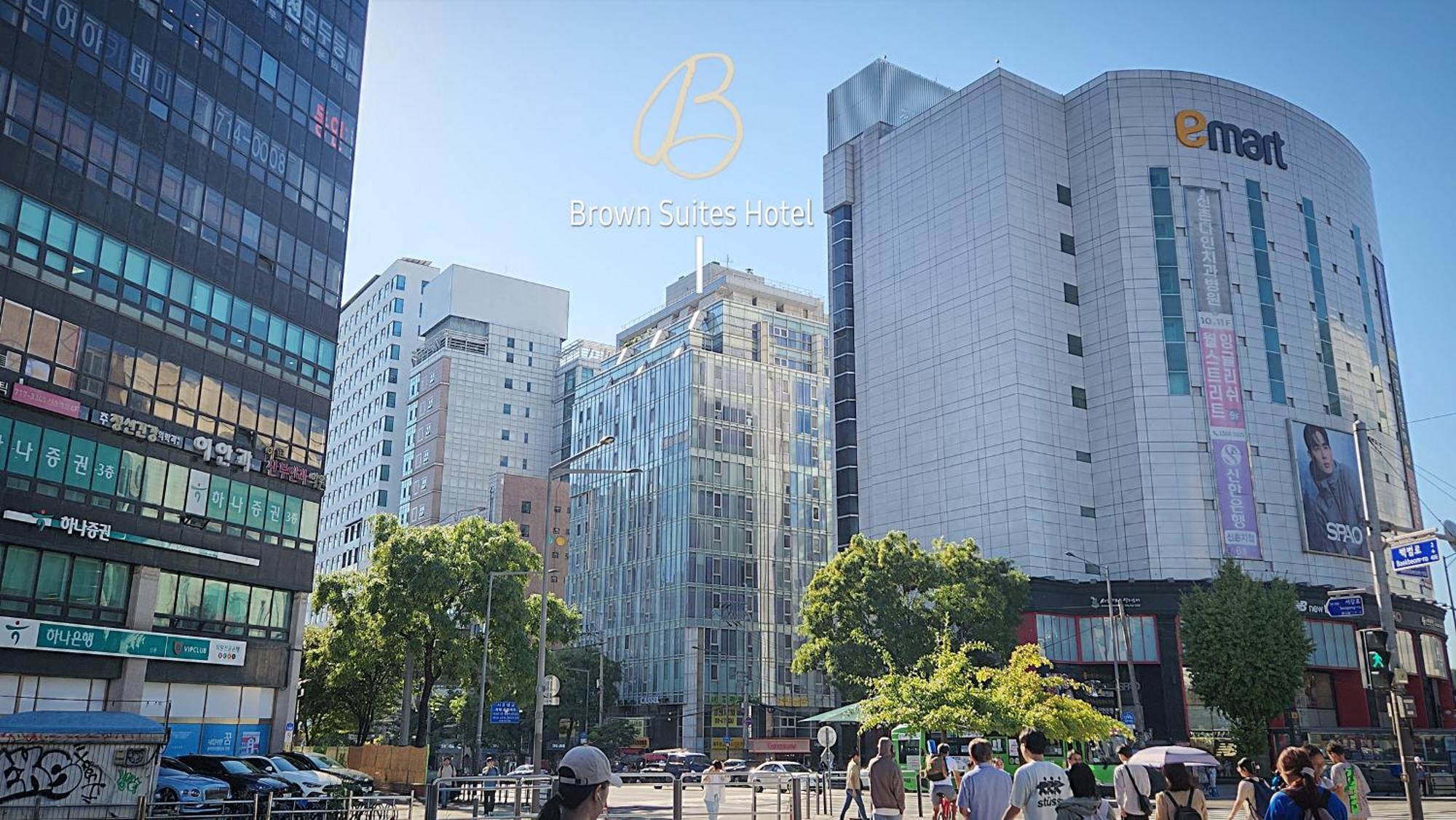 Brown Sinchon Seoul