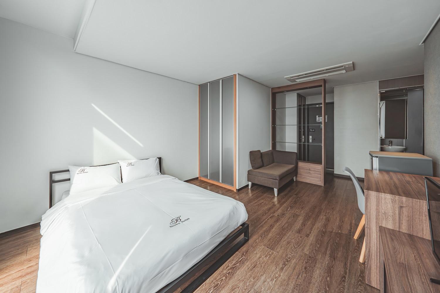 Brown Sinchon 3*