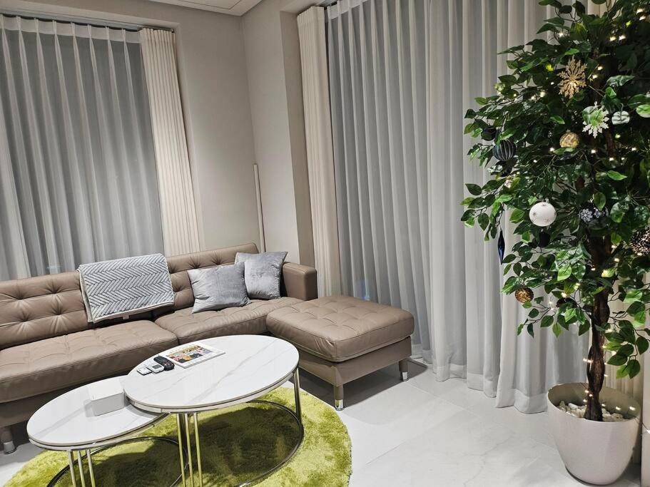Apartamento Modern Luxury In Gangnam With Cityview&wine