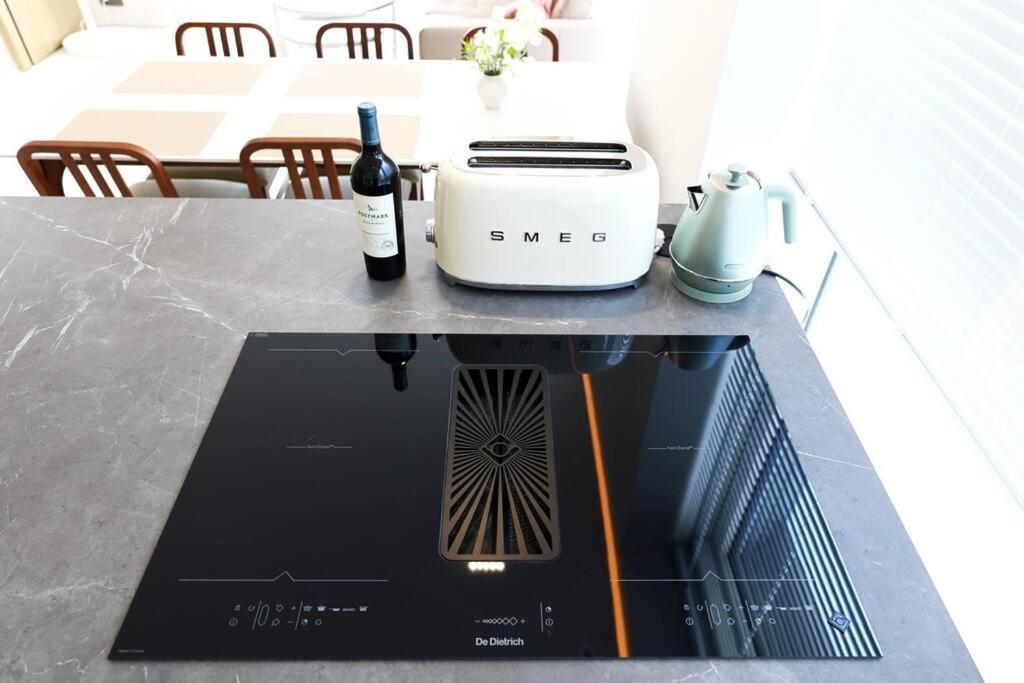Modern Luxury In Gangnam With Cityview&wine Apartamento