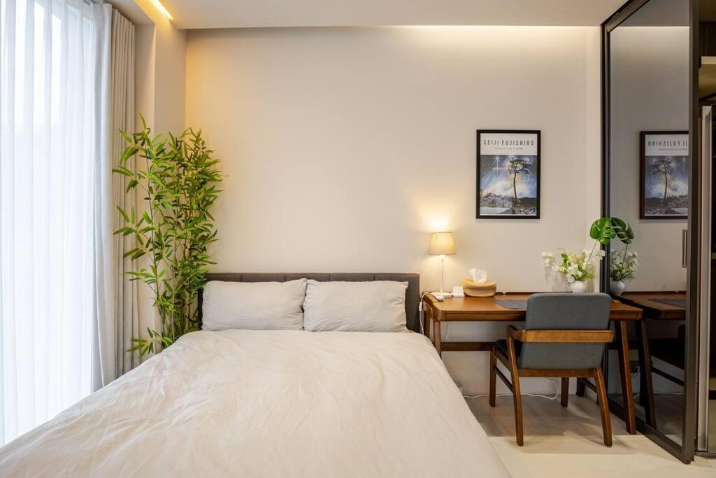 Modern Luxury In Gangnam With Cityview&wine * Seul