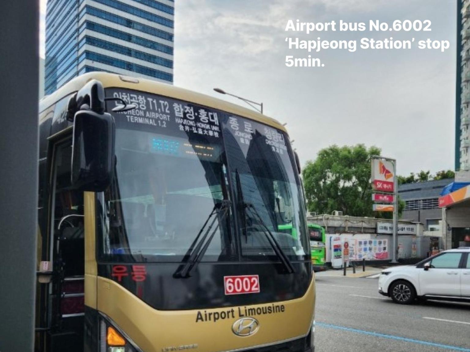 New, 3min To Hapjeong St, Airport Bus Stop, 10min To Hongdae & Mangwon Market, River Park, 2br 2qb Full Of Sunshine, Bedding, Nature
