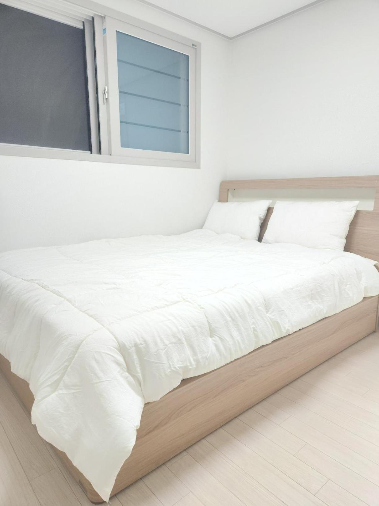 K Apartment *