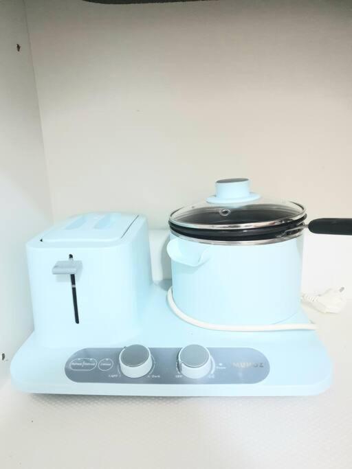 Entire Private House In 2br, Kitchen, Family Apartment Seoul