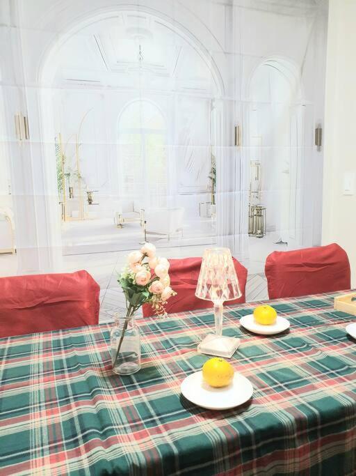 Apartment Entire Private House In 2br, Kitchen, Family Seoul