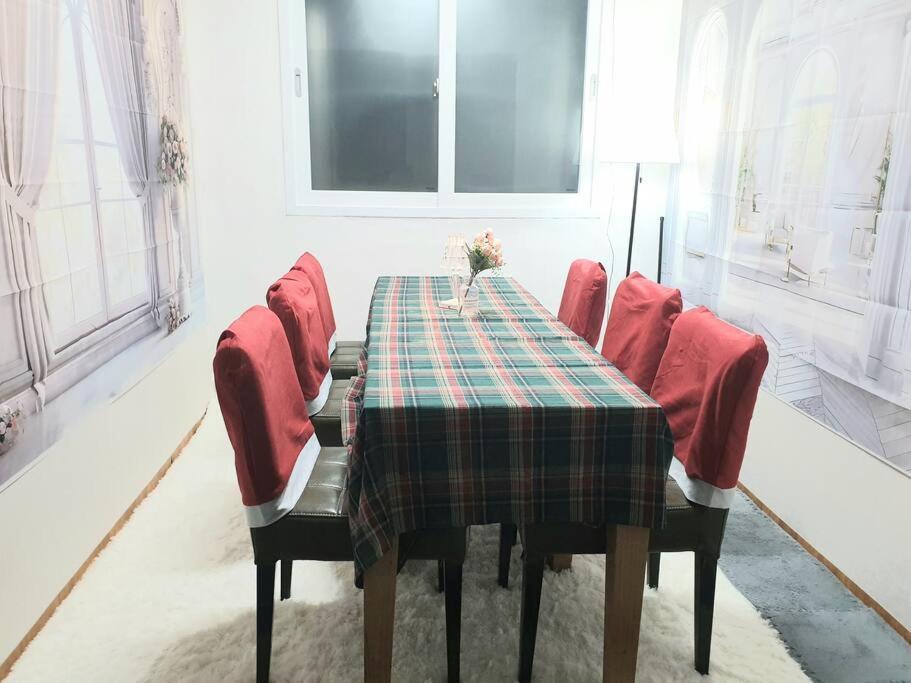 Entire Private House In 2br, Kitchen, Family * Seoul