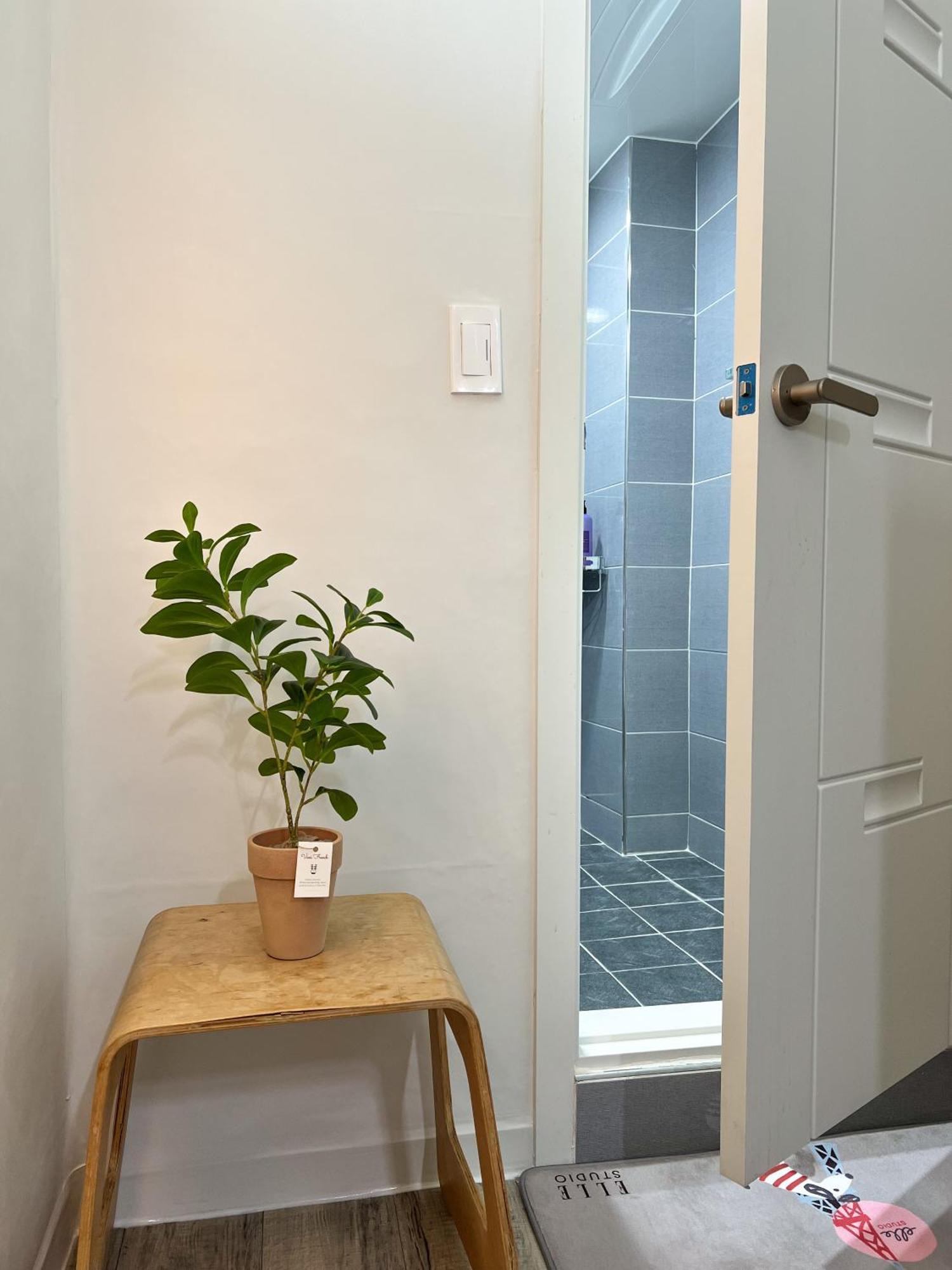 Apartamento The Cozy Nonhyeon, Gangnam Eonju Station 5 Min, 2 Bedrooms, Premium Beds, Value For Money, Biz Trip *