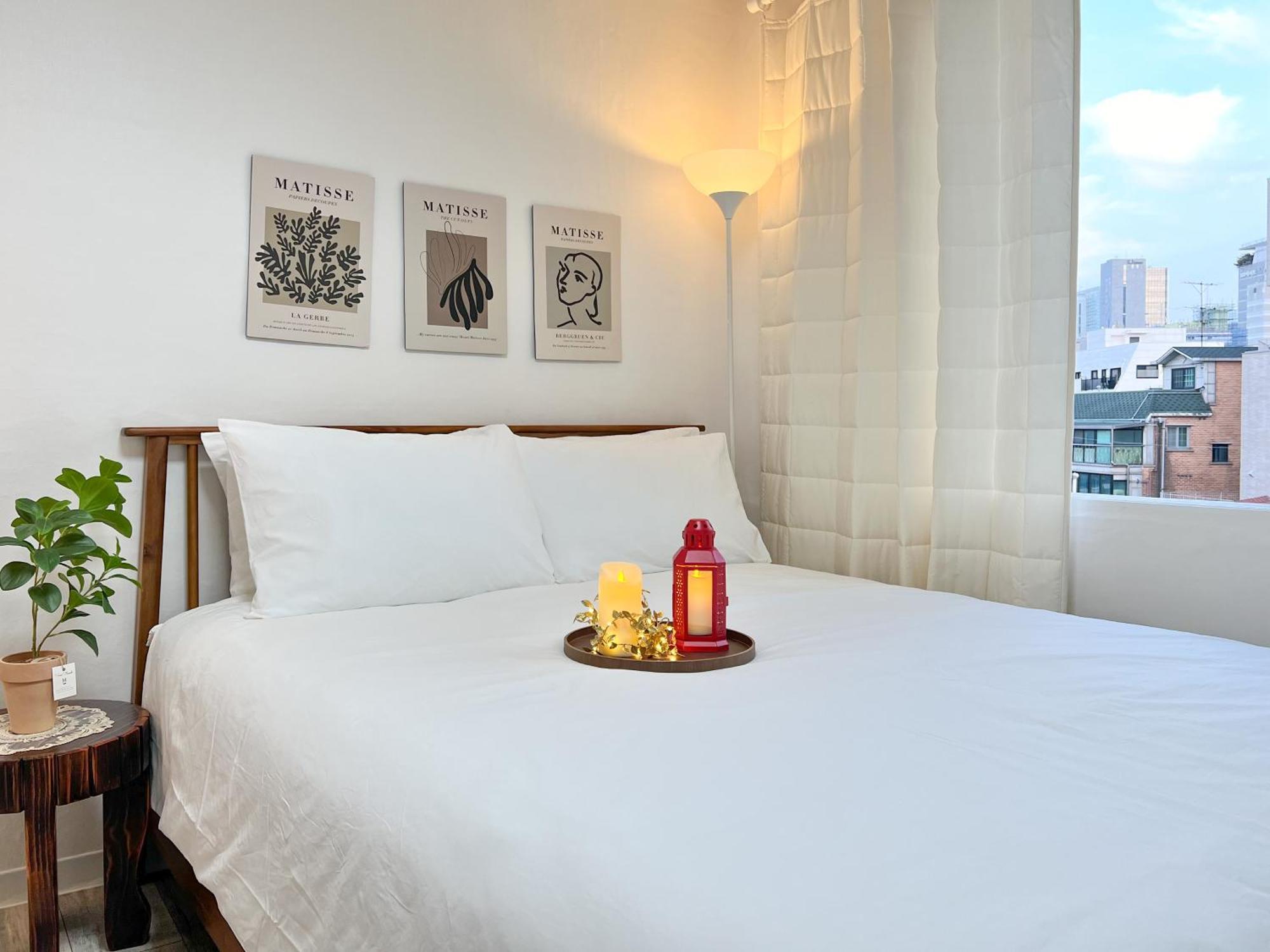 Apartamento The Cozy Nonhyeon, Gangnam Eonju Station 5 Min, 2 Bedrooms, Premium Beds, Value For Money, Biz Trip