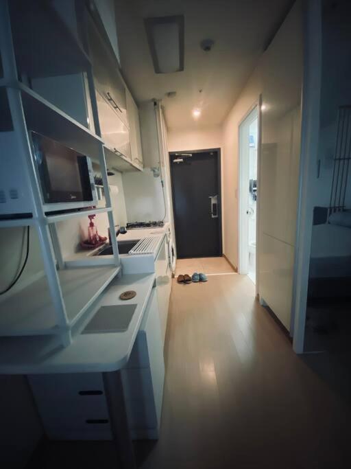 Gangnam Garosu-gil Sinsa And River Apartment Seoul