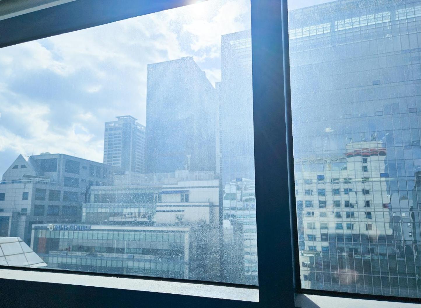 Yeouido Full House Apartment Seoul