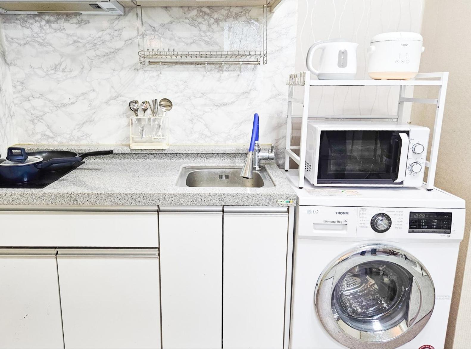 Yeouido Full House Apartment