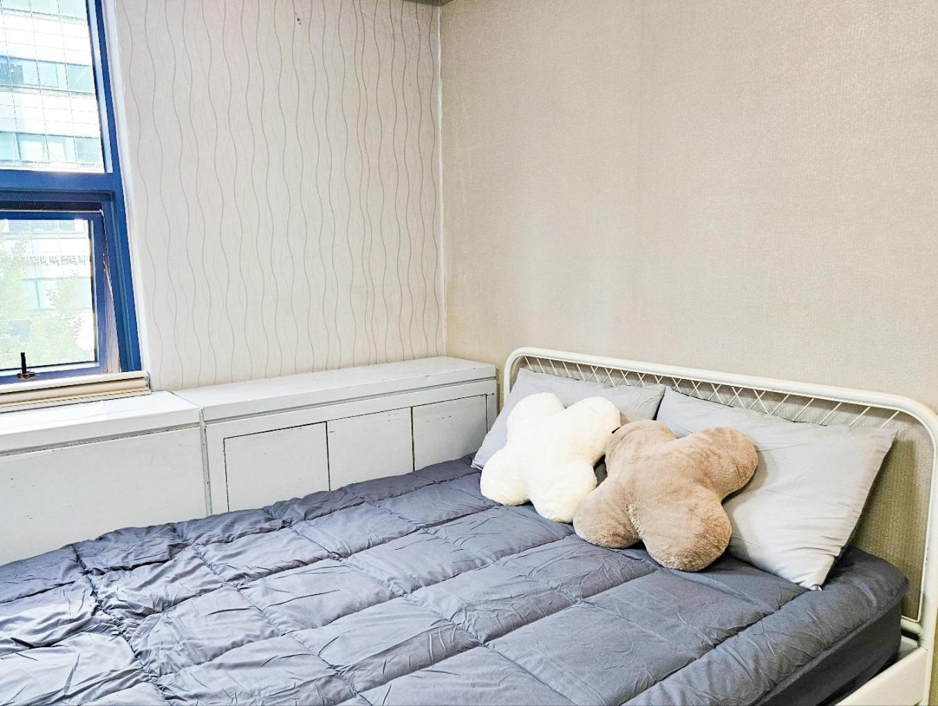 Yeouido Full House Apartment Seoul