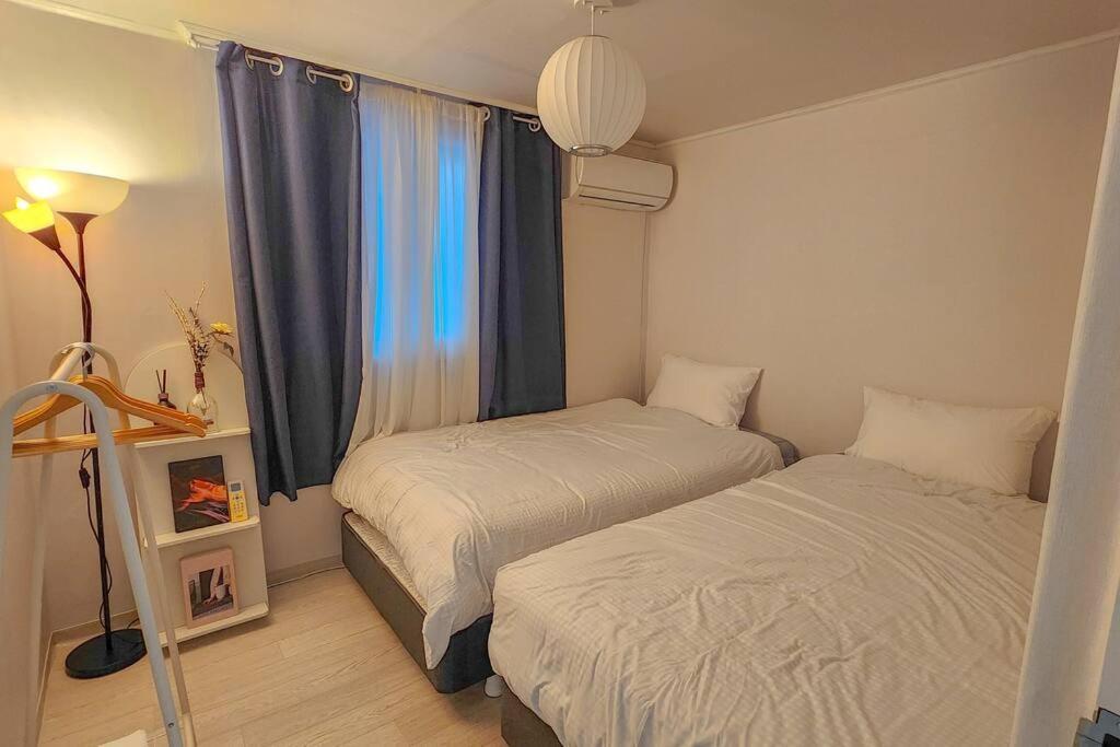 Hongdae Station House *