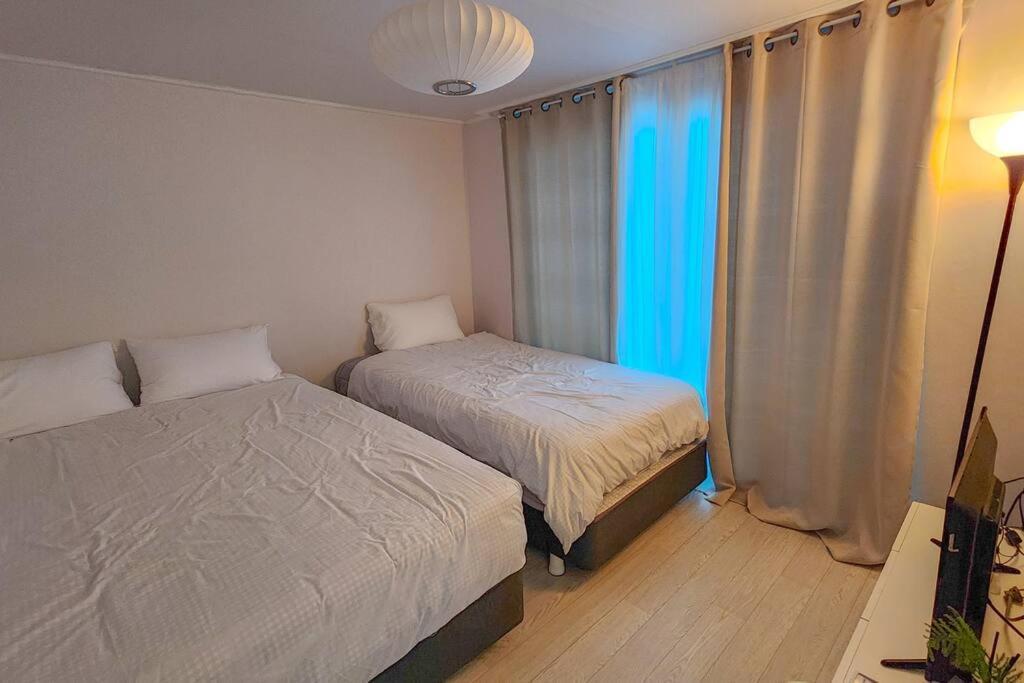 Hongdae Station House Apartment *