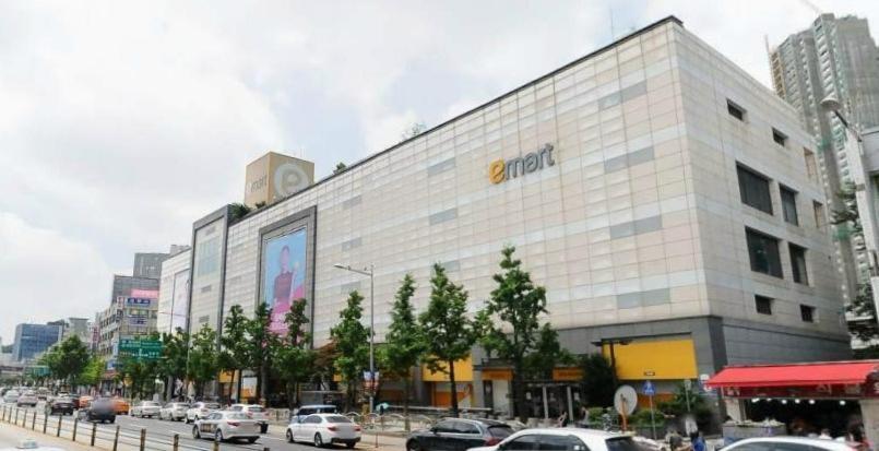 Fully Furnished #bunker, Near Miasageori Subway Station Line 4 Seoul