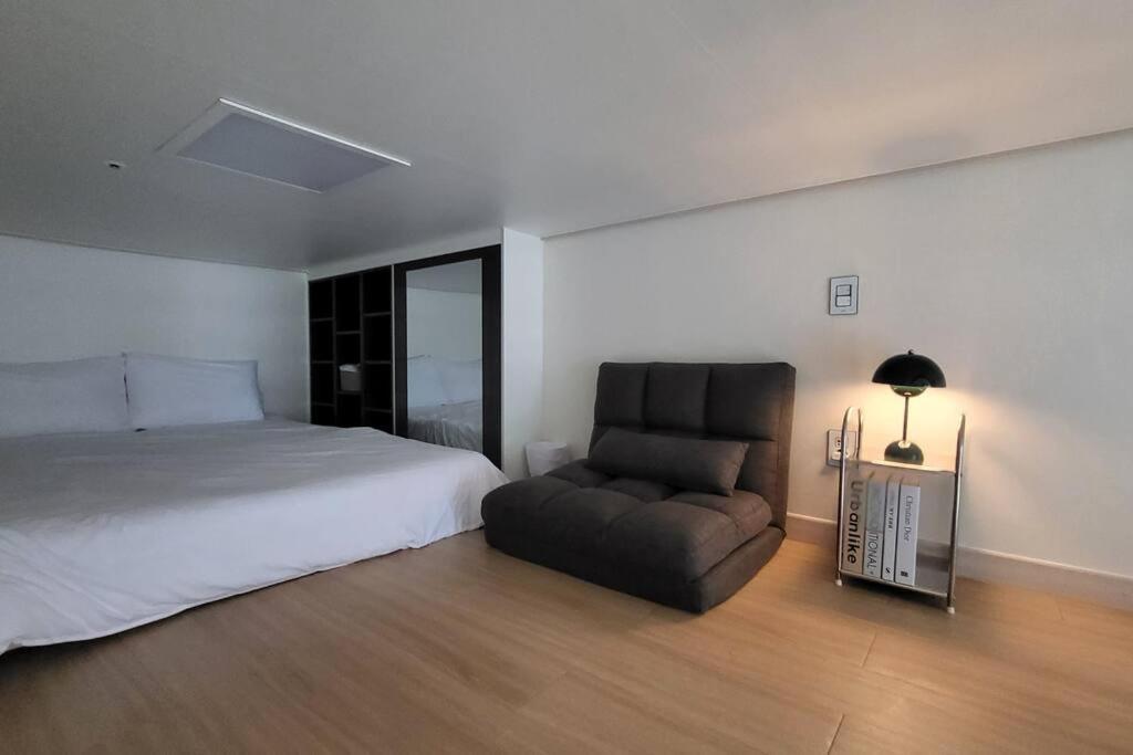 Apartment Gangnam Cozy House