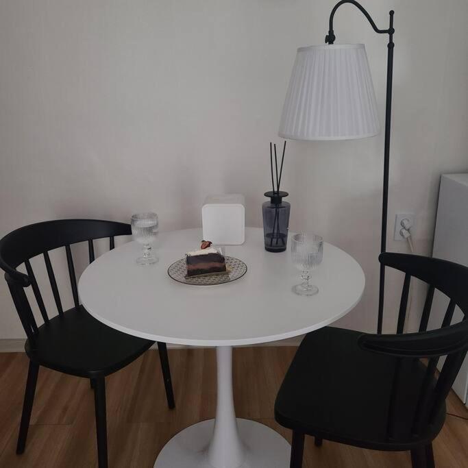 Apartment Foreigner Only - French Space Seoul