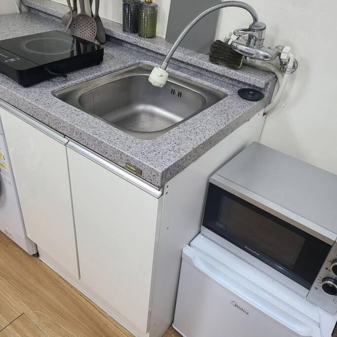 Apartment Foreigner Only - French Space Seoul