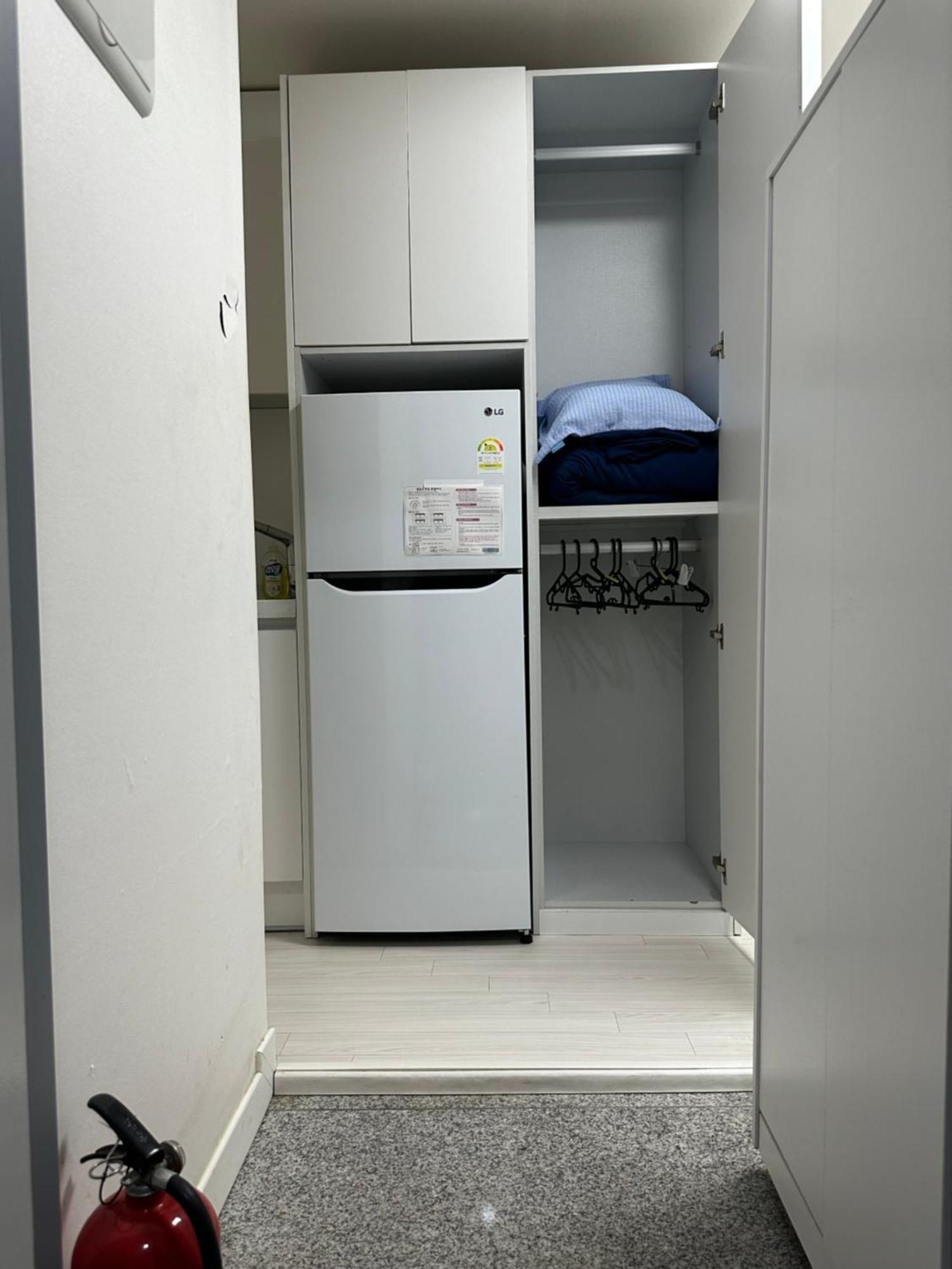 A Neat New House With A Walkway 103 Apartment Seoul