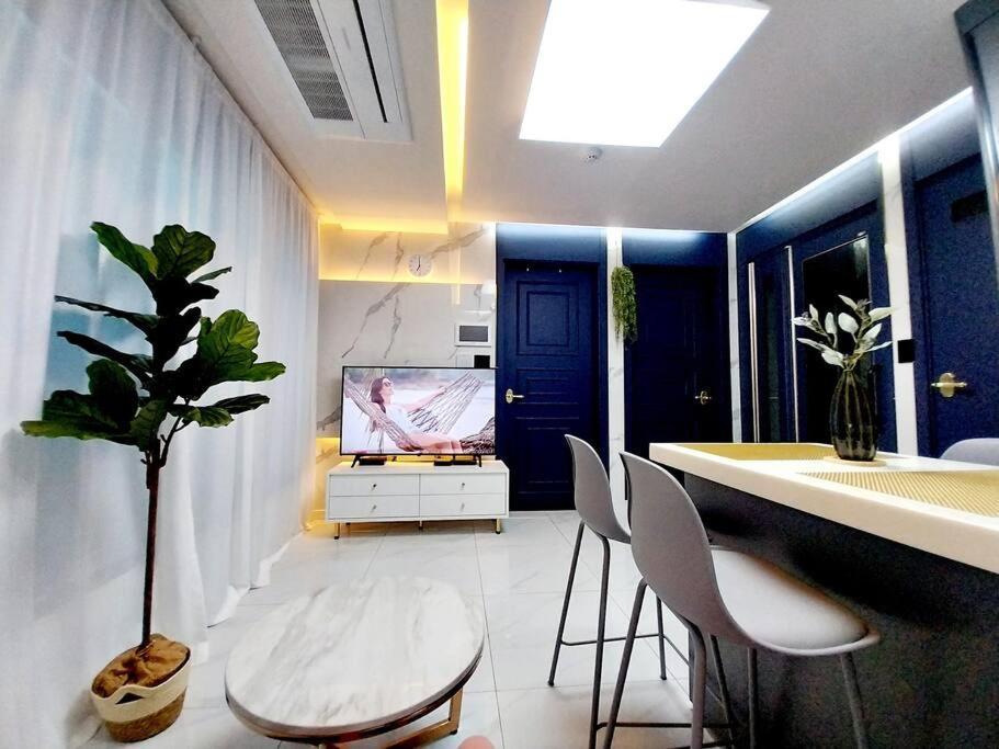 Apartment Urban Hongdae Seoul