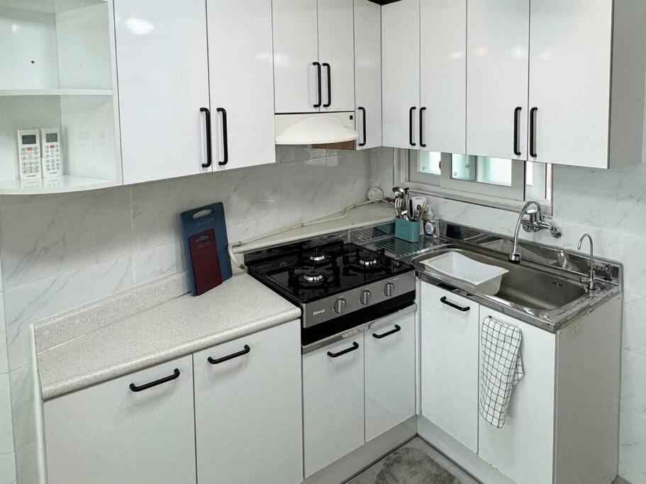 Foreigner Only - Han's House Apartment